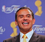 villaraigosa-ticketgate.jpg