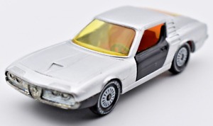 SIKU V Serie V321 Alfa Romeo Montreal silver. metal. Germany