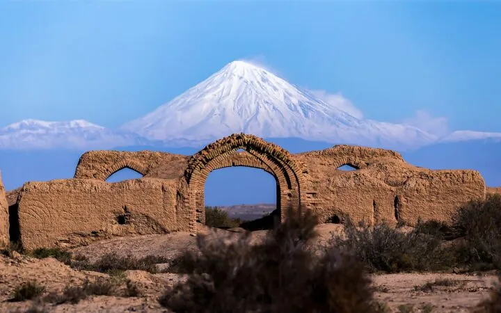 Dayir-e-Gachin caravanserai im Iran